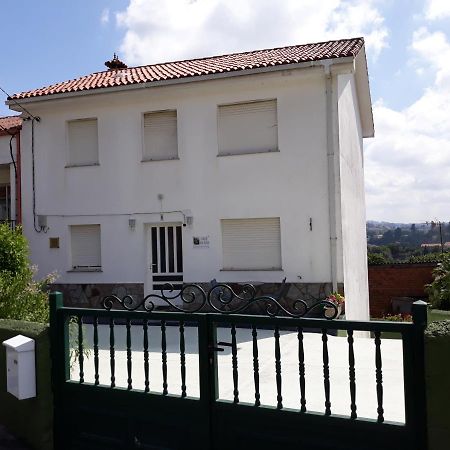 Вилла Casa Tia Lola Сантьяго-де-Компостела Экстерьер фото